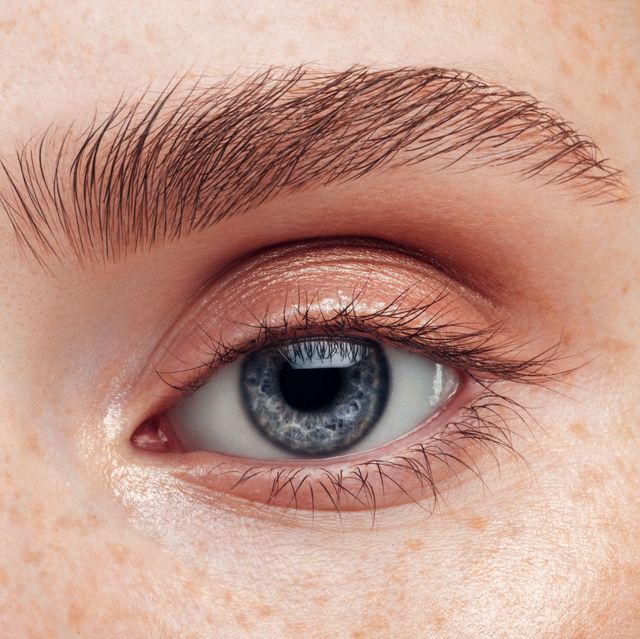 beautiful-woman-close-up-soft-make-up-royalty-free-image-1611251574_